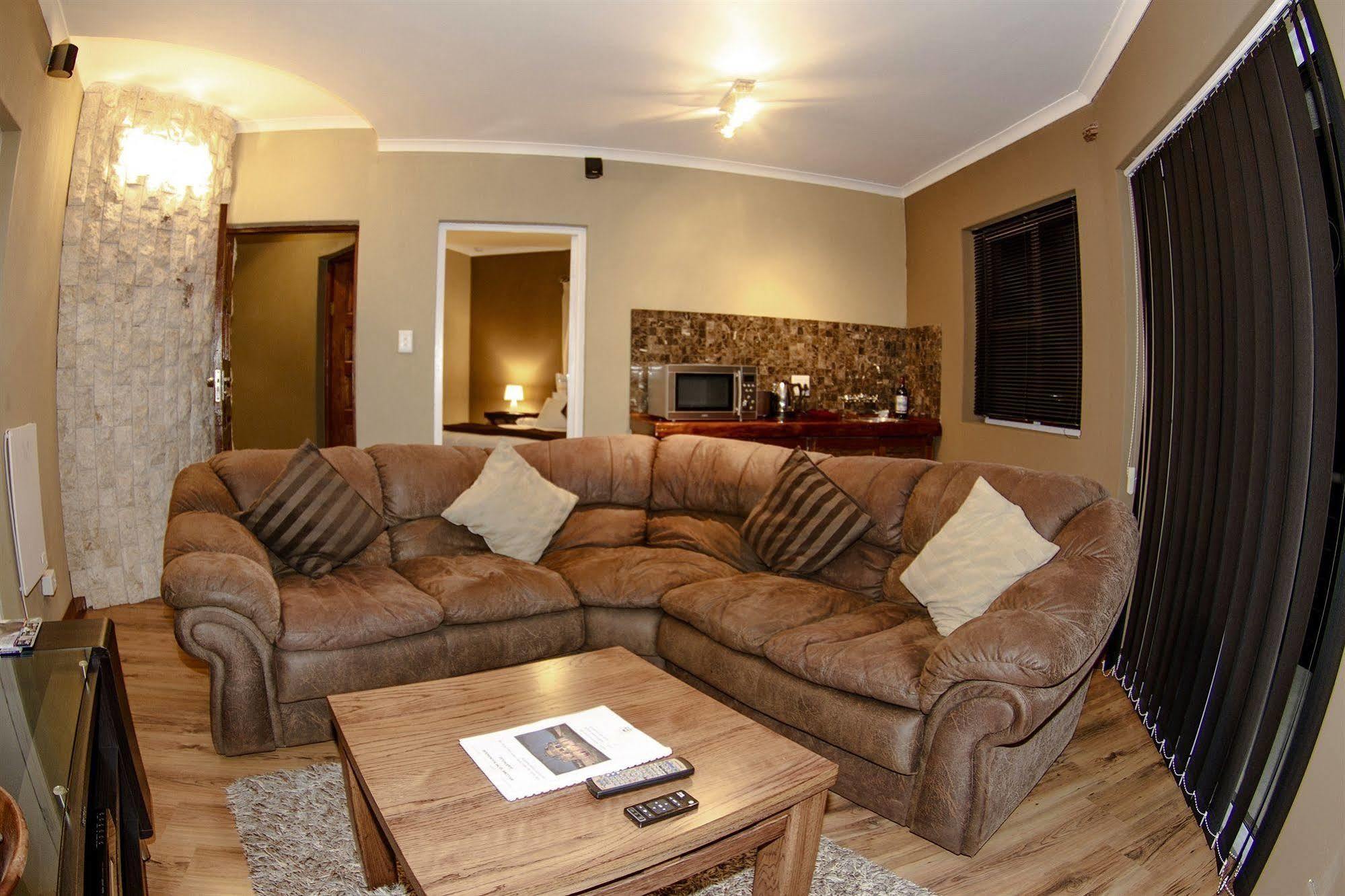 The Roundhouse Guesthouse De Kelders Zewnętrze zdjęcie